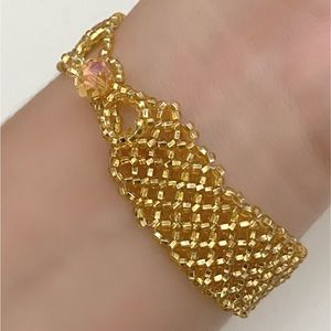 Thin gold bracelet
